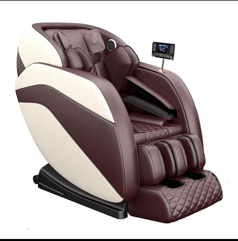 BEIGE / BROWN MASSAGE CHAIR